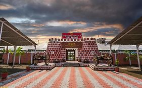 The Royal Heritage Tent Resort- Tent City Kevadia